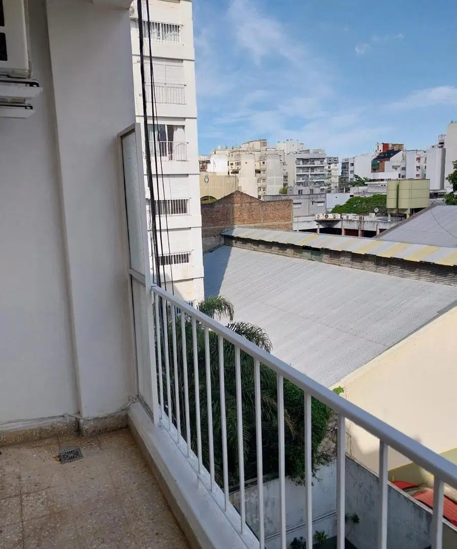 Departamento en CALLE ALBERDI, OLIVOS 4