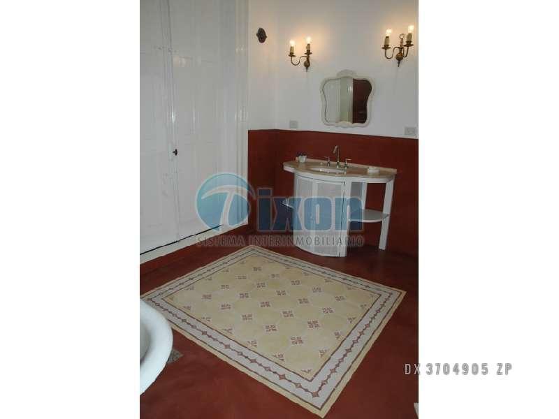 San Isidro - Casa Apto Prof. Venta Usd 2.300.000 2
