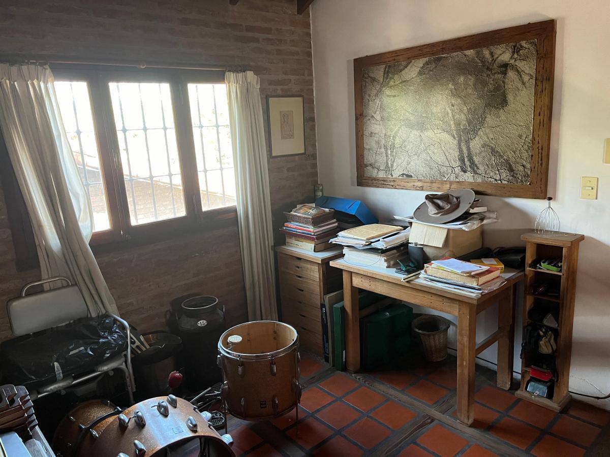 Foto de Sólido chalet con muy buen lote y pileta!!!, imagen 4
