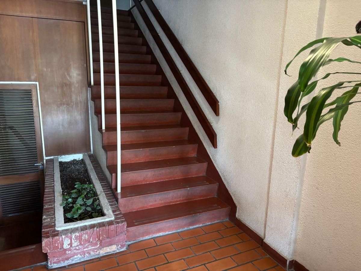 Foto de Departamento apto profesional en esquina sobre Av Libertador, imagen 4