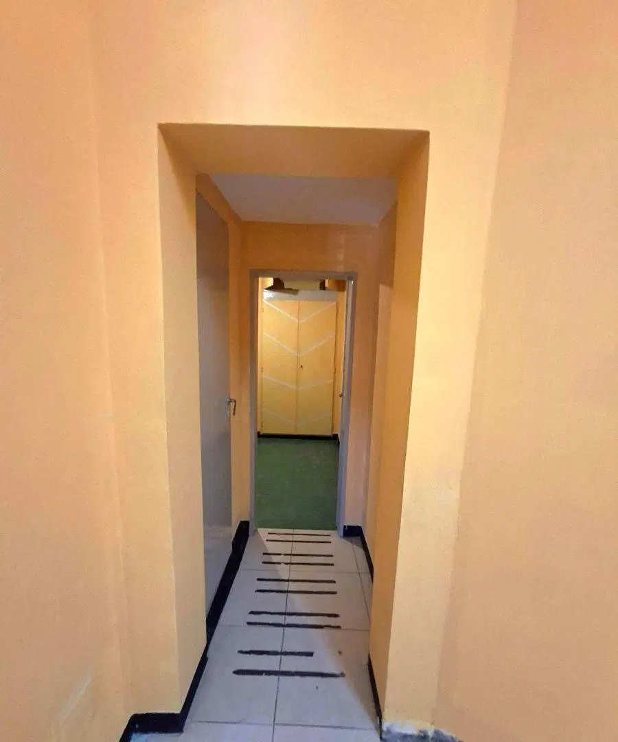 OFICINA/CONSULTORIO 3