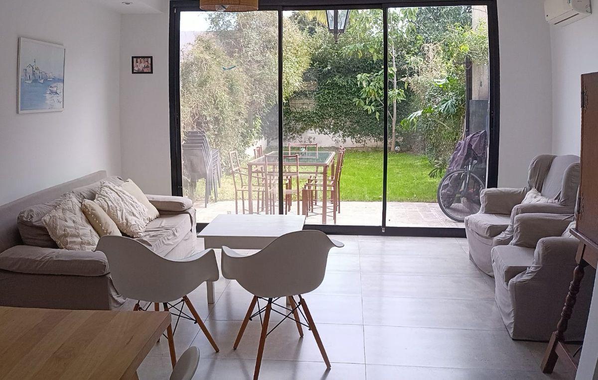 Foto de Impecable casa de 145 m² con jardín y parrilla en venta en Béccar, imagen 4