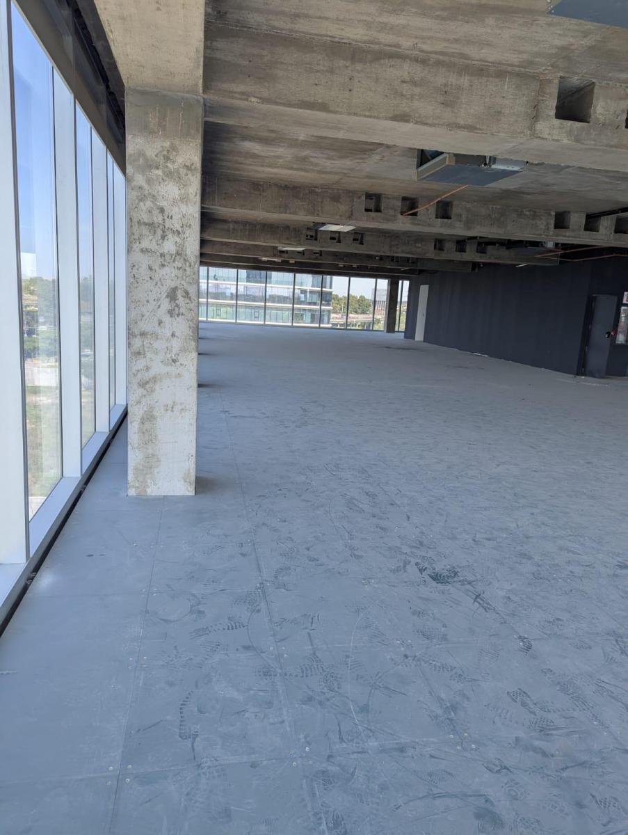 Piso de Oficina en Alquiler Edificio Buenavista Business Park - a Estrenar 3