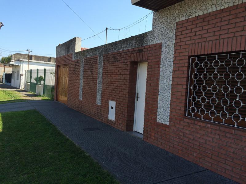 Casa de Dos Plantas de Muy Sólida Construcción 5