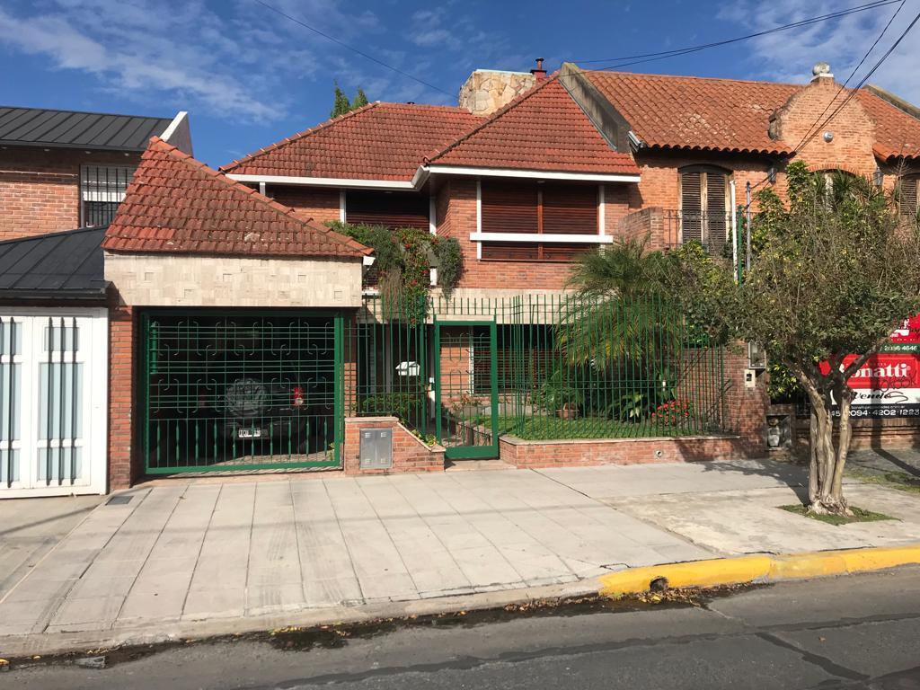 Casa - Banfield Oeste 4