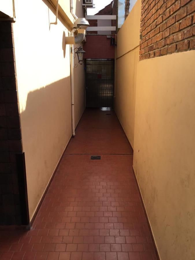 Casa - Banfield Oeste 5