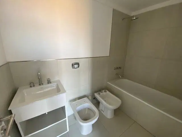 Departamento en Lomas de Zamora Este 4