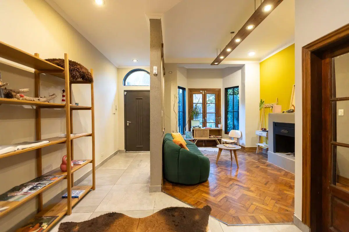 CASA EN VENTA 5 AMBIENTES OLIVOS, JARDIN Y PILETA 4