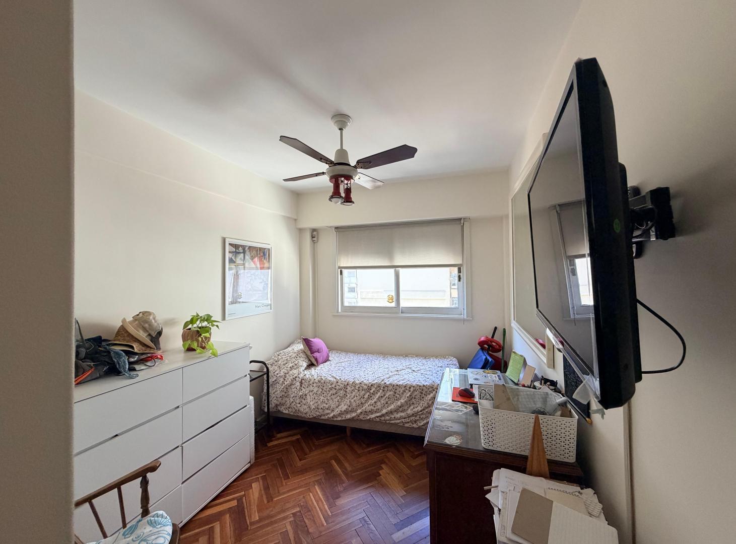 Foto de 4 Ambientes - Contrafrente- Balcon - Muy Luminoso - Semi piso!, imagen 5