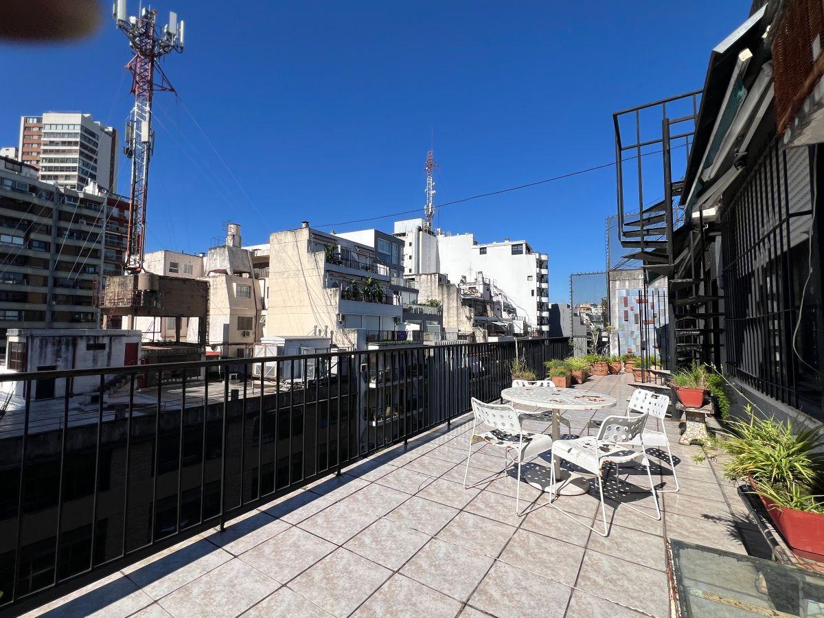 Foto de TERRAZA - 2 COCHERAS FIJAS - SEG 24 HS - ARABE SIRIA Y SEGUI, imagen 2