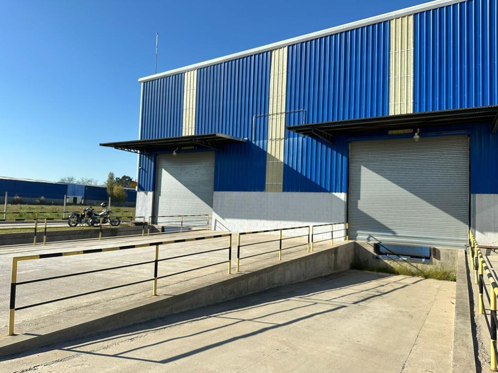 Excelente Centro Logístico/industrial Dentro del Polo Industrial Ezeiza 5