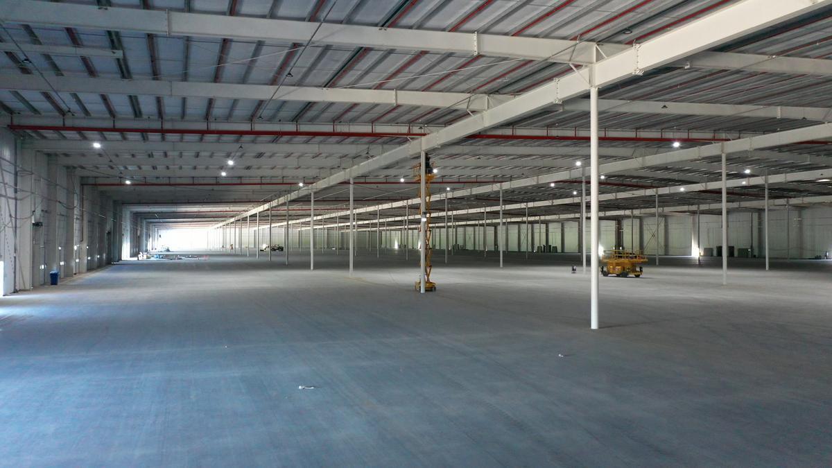 Proyecto del Centro Logistico Son 2 Naves Que en Total Suman 140.000 m² 2