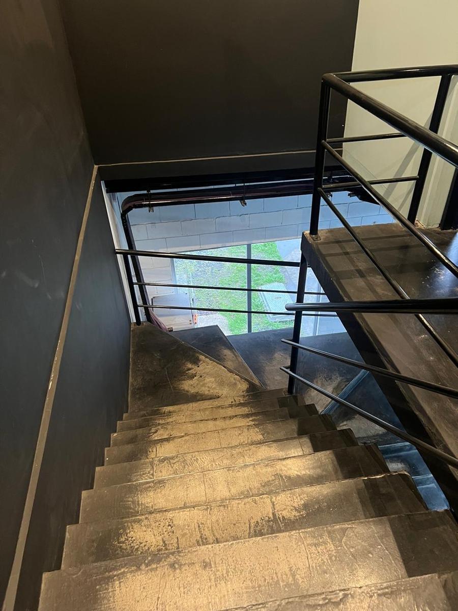 Foto de Galpón en Alquiler de 1.500 m2 en El Talar, imagen 2