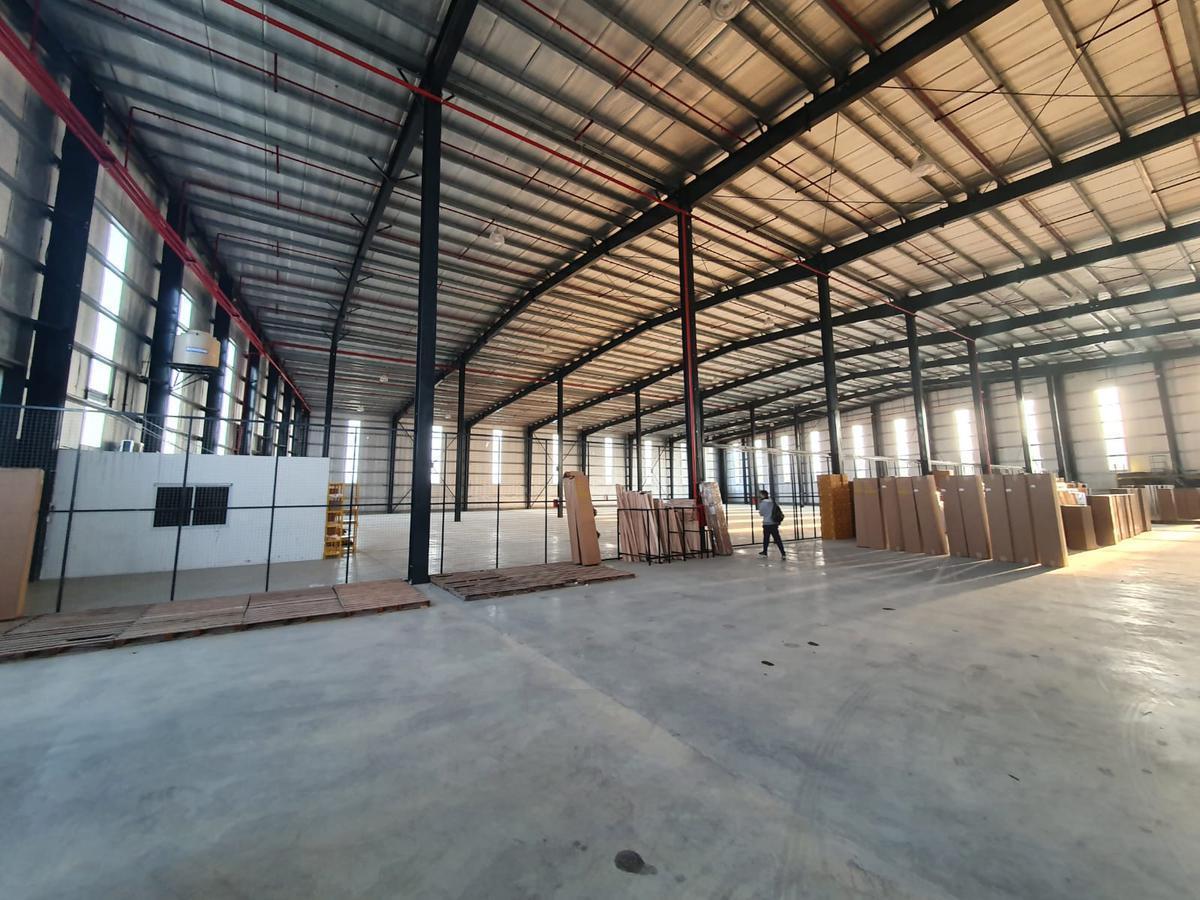 Foto de Nave industrial de 3.600 m2 dentro de Parque, en tigre, imagen 2