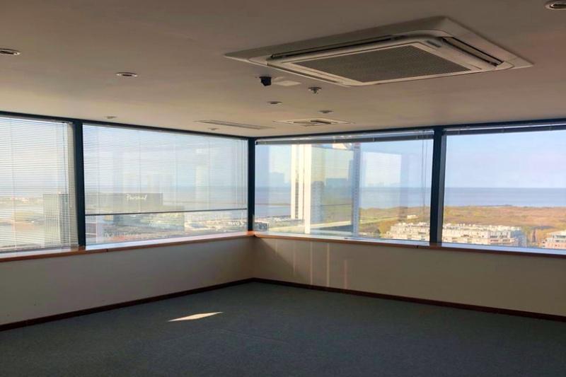 Oficinas en Catalinas | Impecable Estado | Venta con Renta 3
