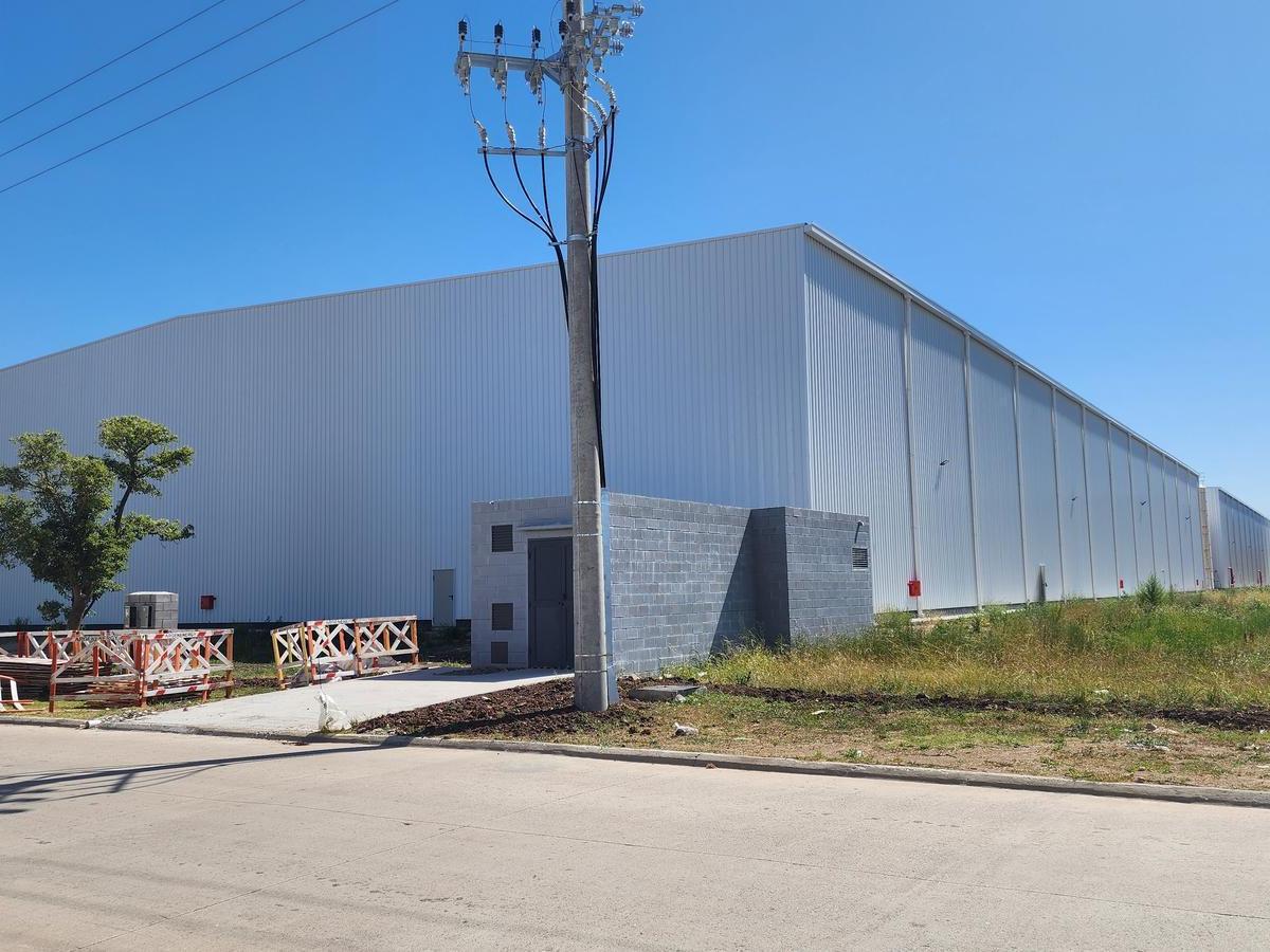 Deposito / Industria Aaa - Polo Industrial Spegazzini 4