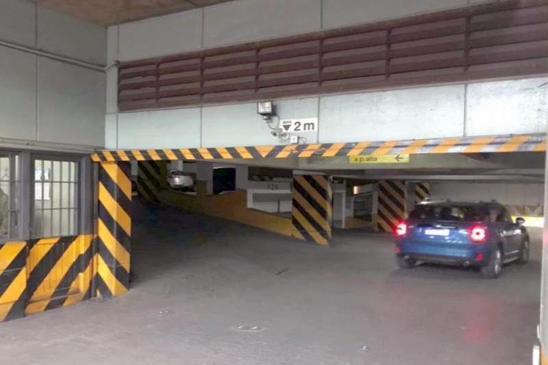 Foto de Gutiérrez 250 | Edificio Bravin - V | Cocheras en Venta | Zona Mendoza, imagen 2