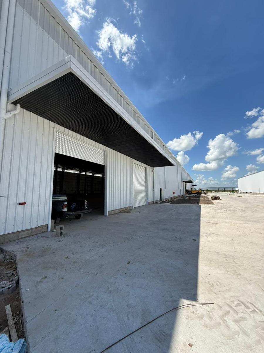 Excelente Nave Industrial y Logística a Estrenar en El Parque Industrial Ruta 6 1