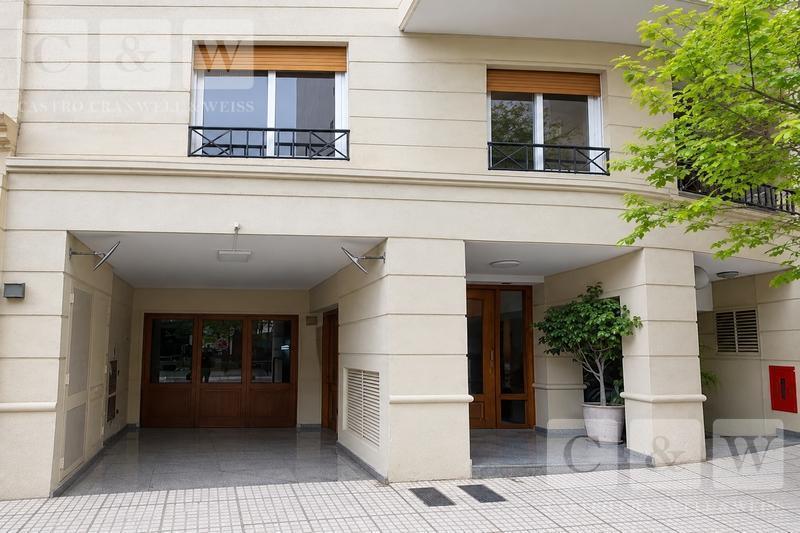 Foto de Suipacha al 1300 | Departamento en venta | Retiro, imagen 1