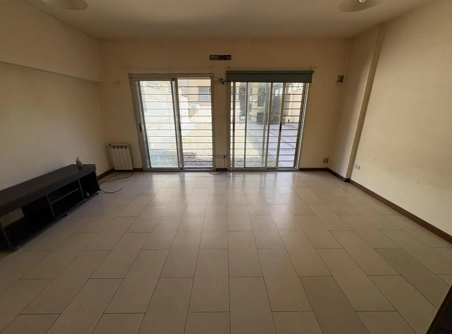 Departamento monoambiente alquiler Adrogue 8