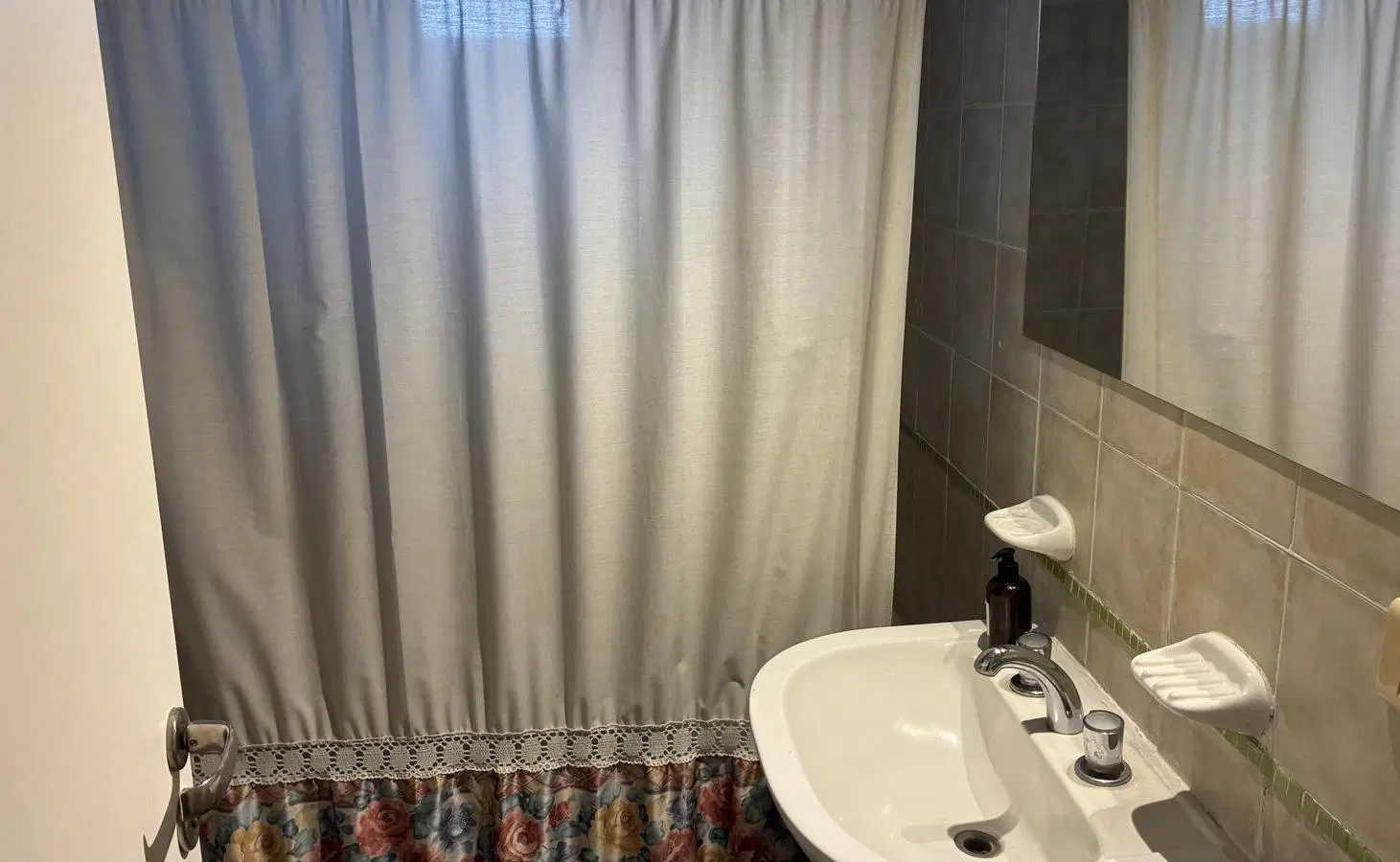 DEPARTAMENTO 3 AMBIENTES EN ALQUILER APTO USO PROFESIONAL ADROGUE 3