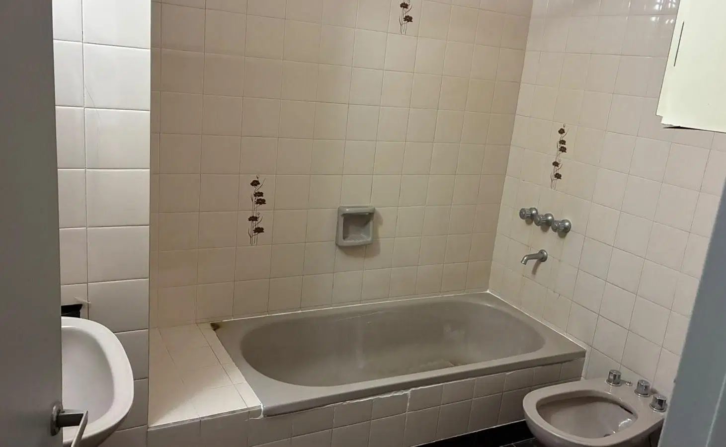 Departamento en alquiler 3 ambientes Adrogue con jardin 5