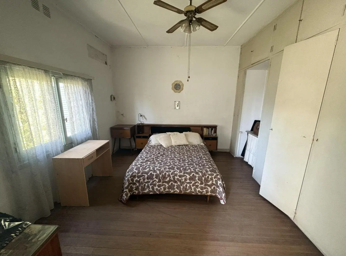 Terreno en venta en Temperley con 20 Mts de frente con casa a reciclar 4