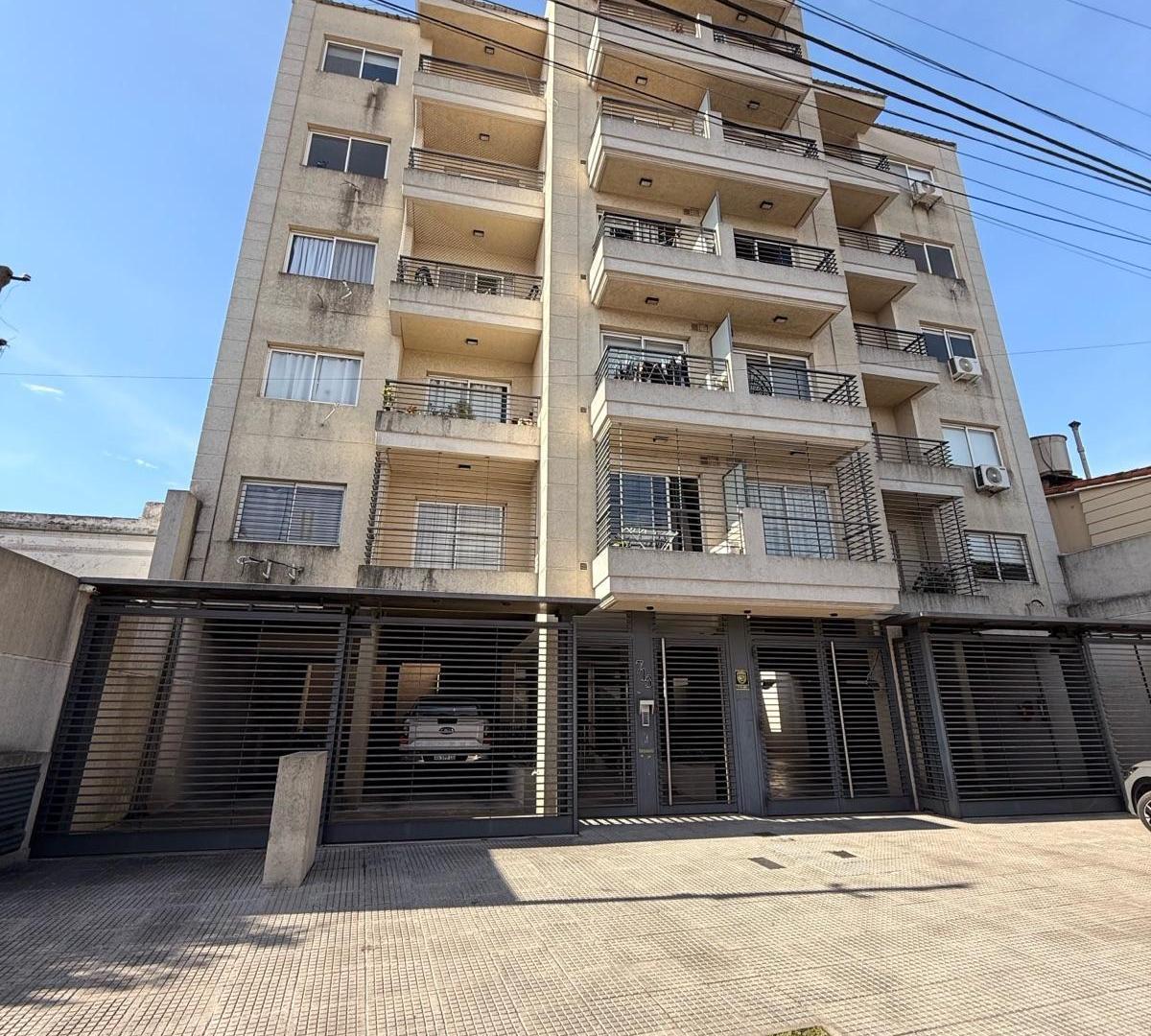 Foto de Departamento - Lanús Oeste, imagen 2