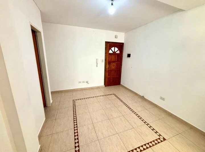 Departamento - Banfield Este 3
