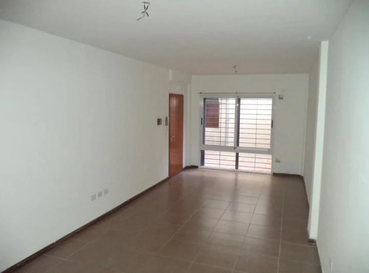 Departamento - Banfield Este 3