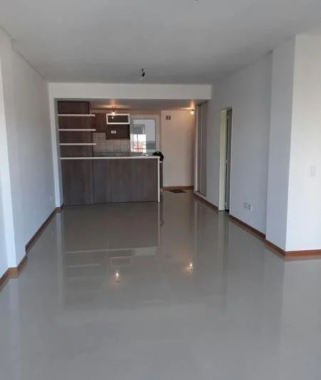 Departamento - Banfield Este 3