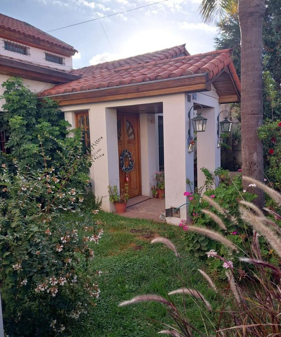 Casa en Remedios De Escalada
