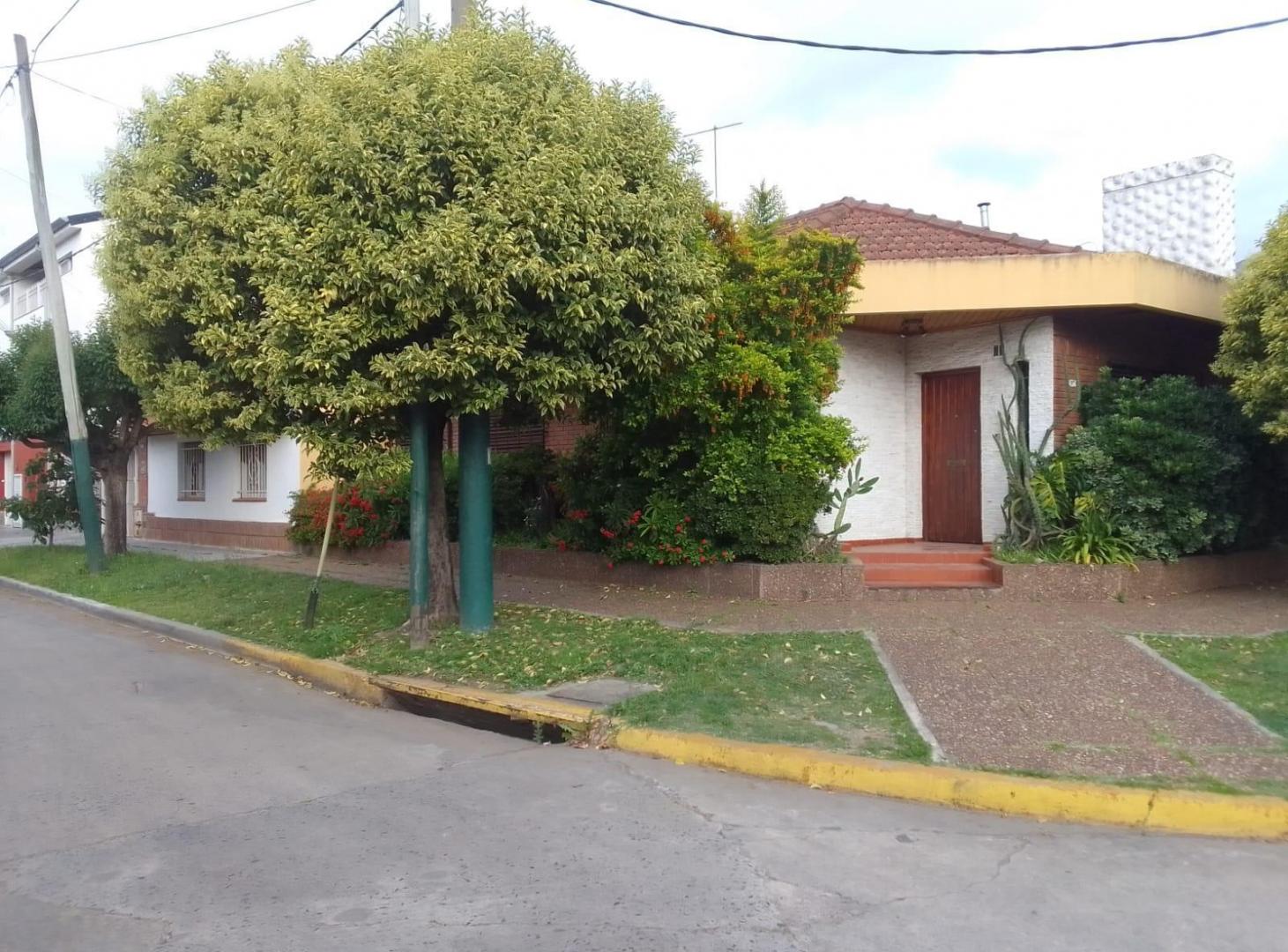 Casa en Lomas de Zamora Este