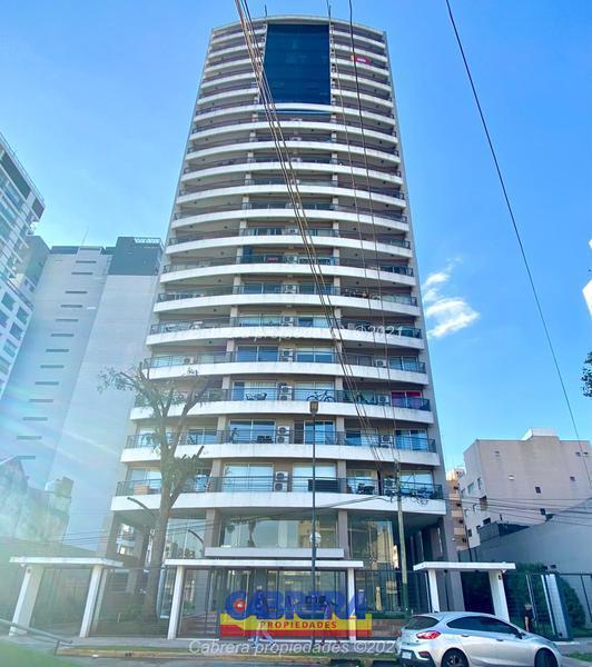 Departamento en Banfield Este