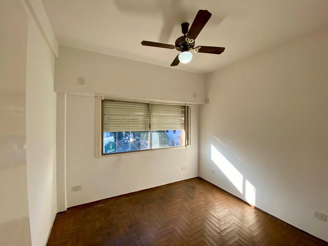 Departamento en Banfield Este 4
