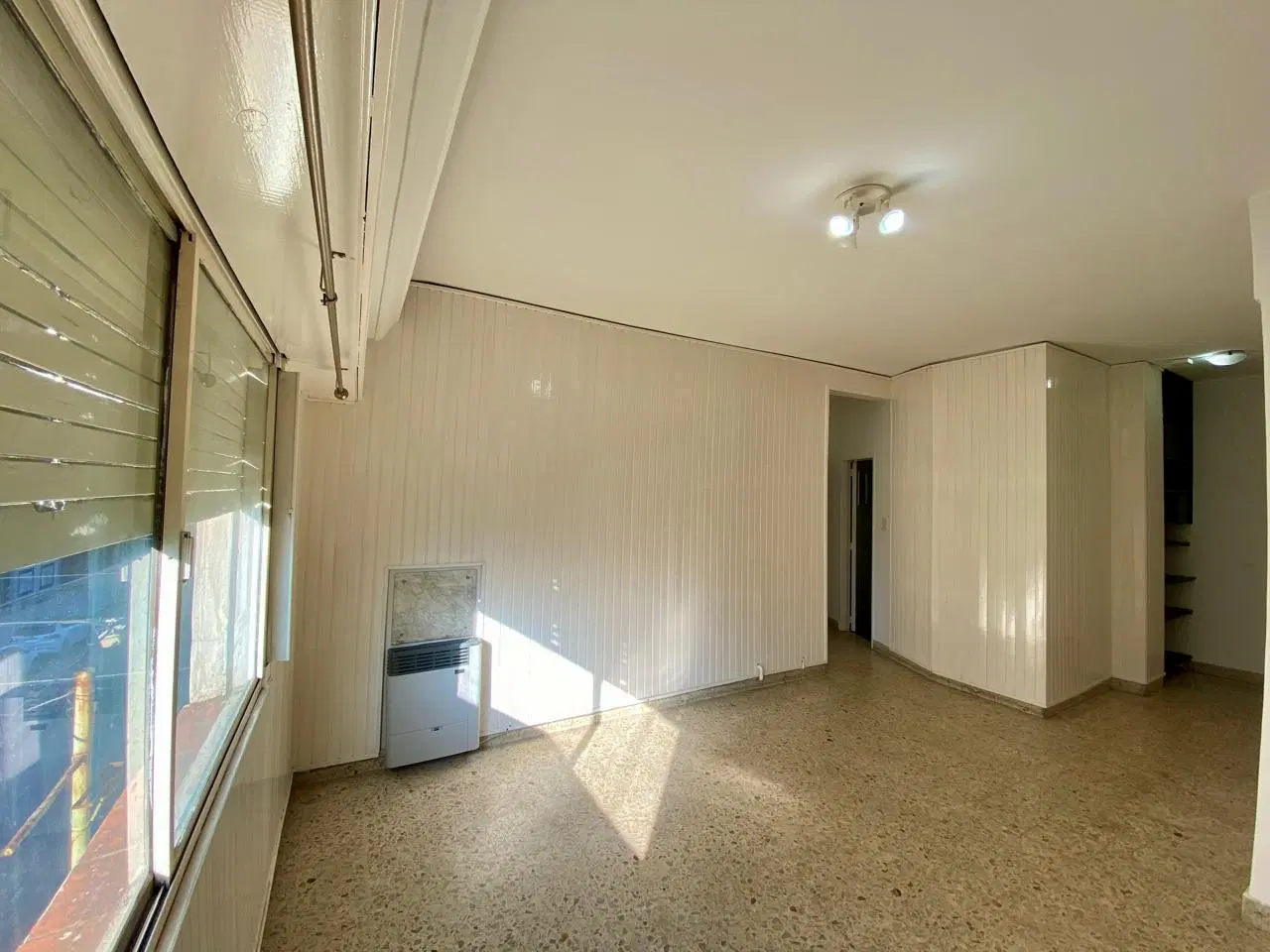 Departamento en Banfield Este 3