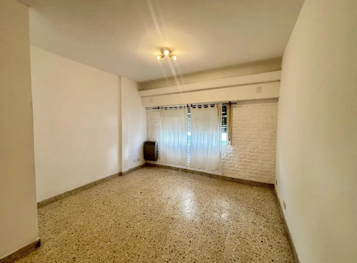 Departamento - Banfield Este 5