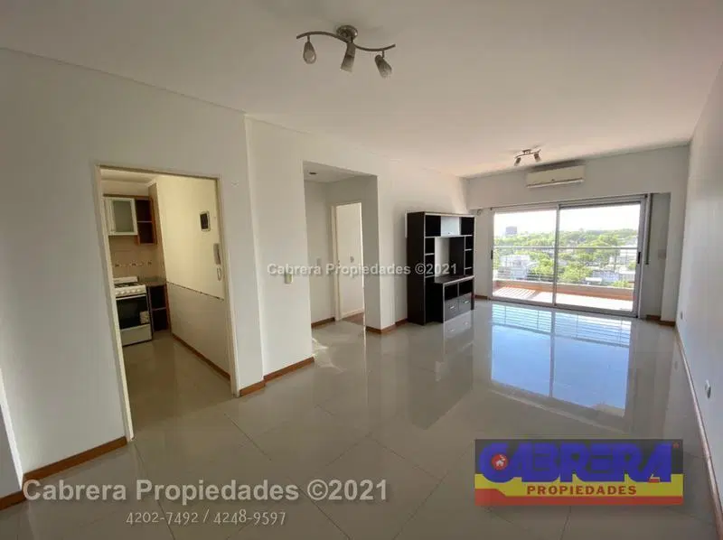 Departamento - Banfield Este 2