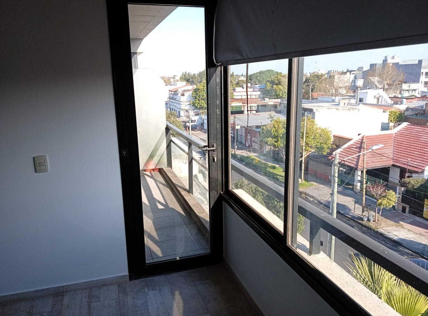 Foto de Departamento en Remedios De Escalada, imagen 5