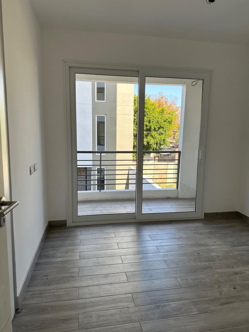 Departamento Venta en Tigre 3 Ambientes con Cochera 5