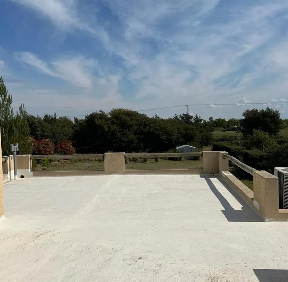 Venta Casa 6 Ambientes, Trapalanda Pehuajó Jardin y Pileta 2