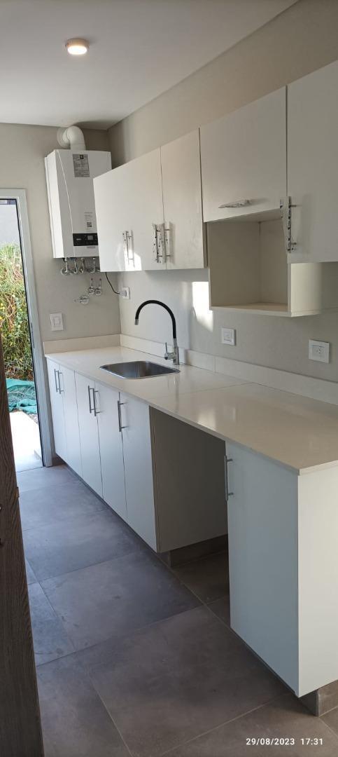 Casa en venta 6 ambientes, Barrio San Matías