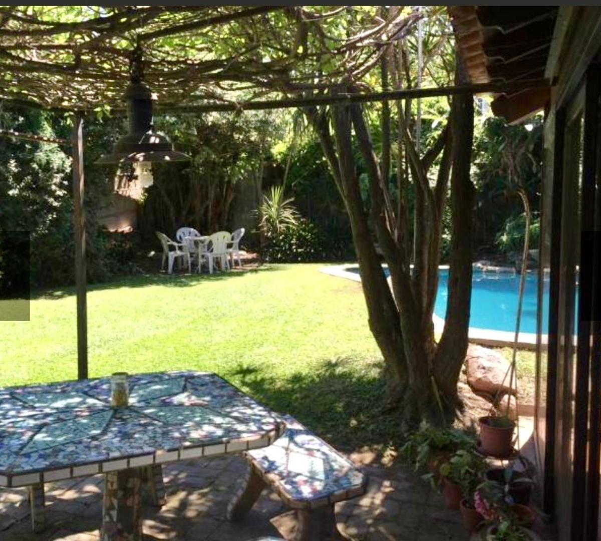 Casa Venta Olivos 6 Ambientes 2