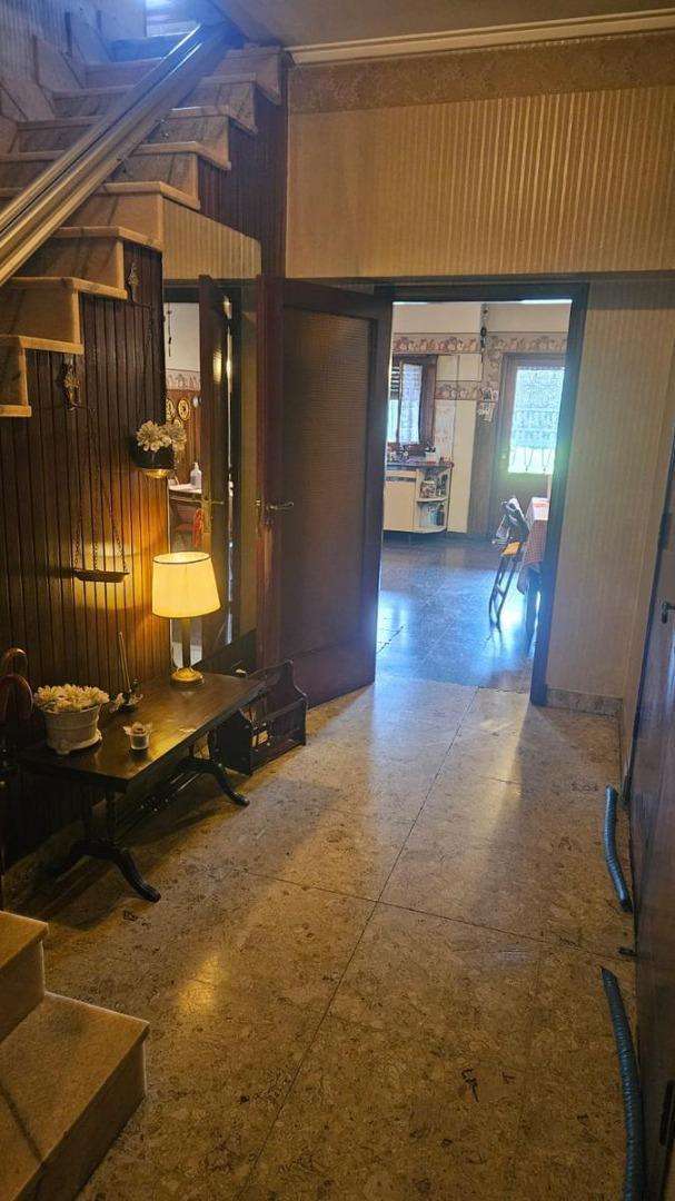 Casa de 5 Ambientes en Las Lomas 2