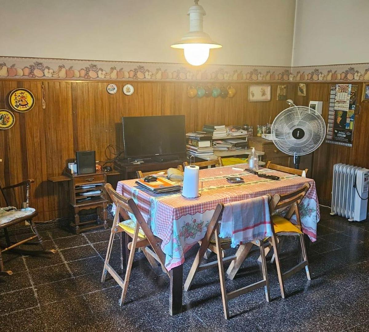 Casa de 5 Ambientes en Las Lomas 4