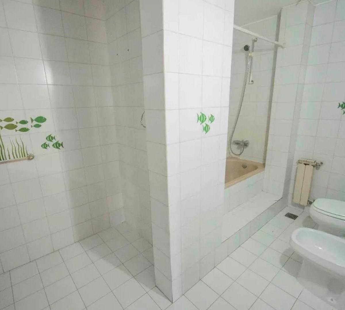 Casa en Venta 6 Ambientes, La Lucila 4