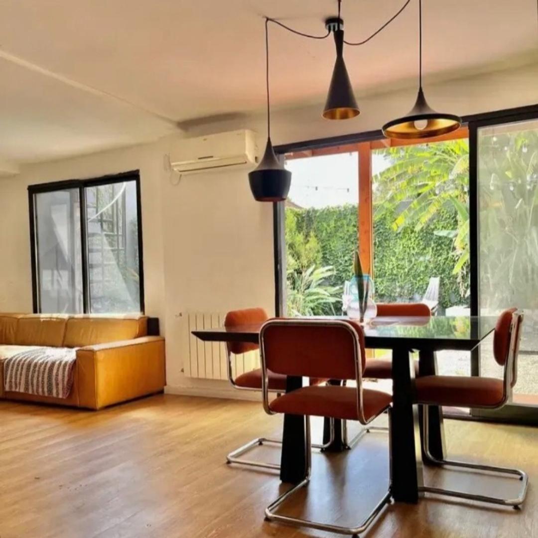 Foto de Casa en Venta 5 ambientes con pileta y jardín,Olivos., imagen 3