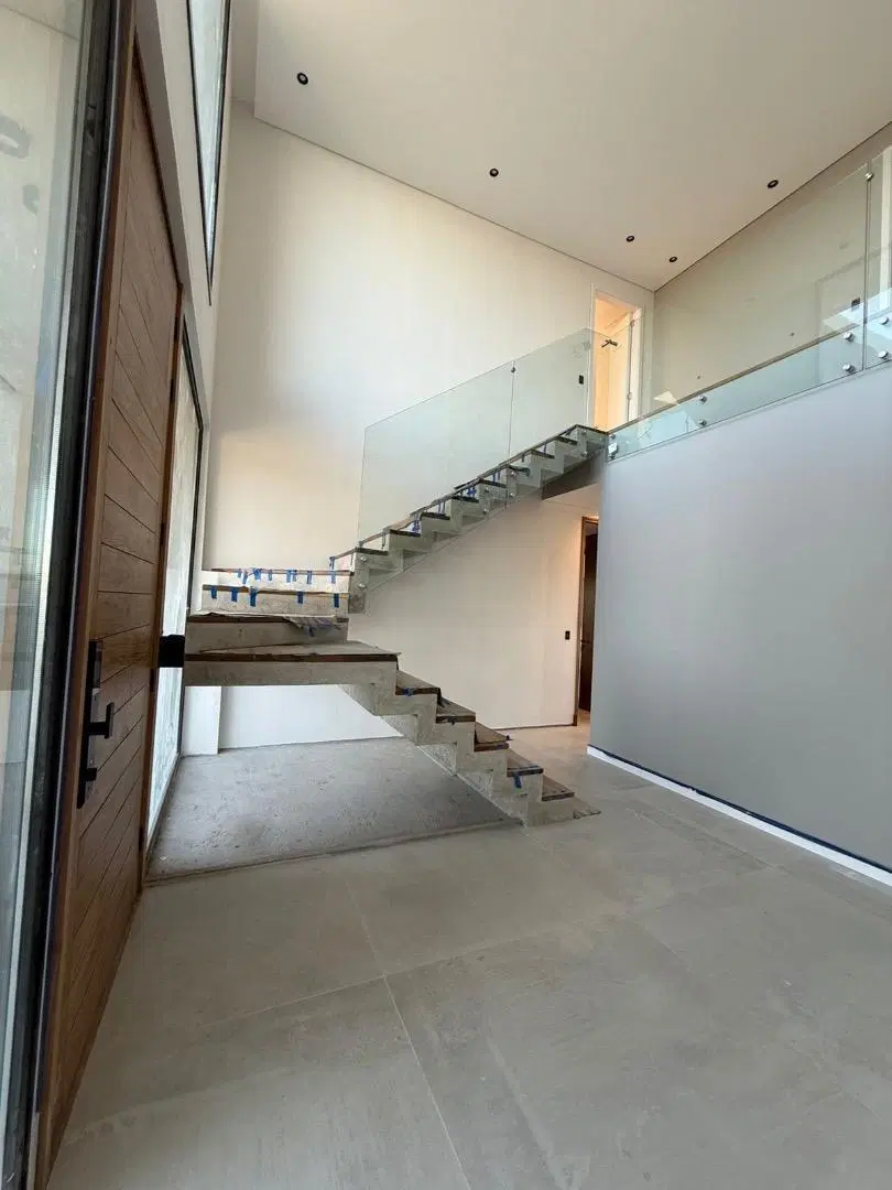 Casa en Barrio Los Puentes 2
