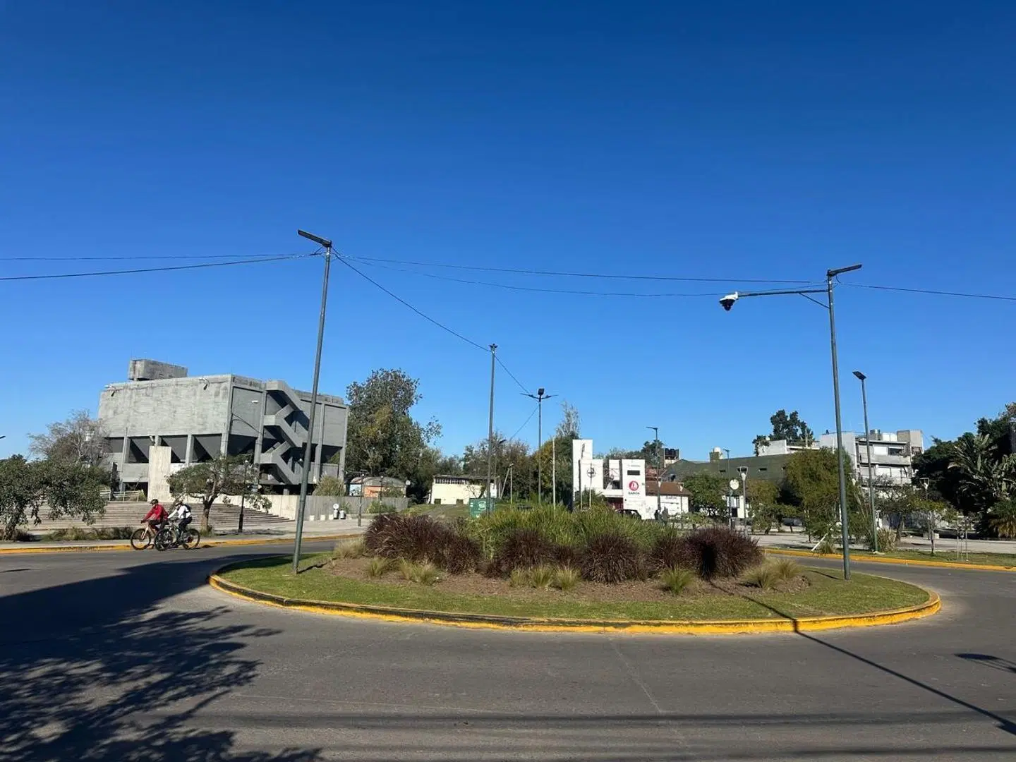 Venta Local Bajo San isidro 3