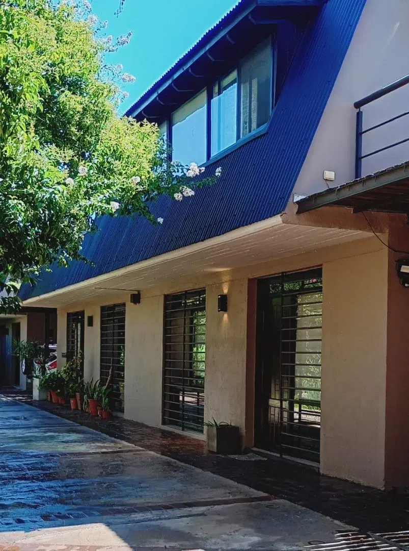 Condominio  3 ambientes en San Isidro 3